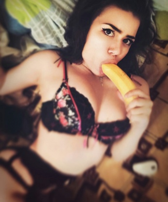 Анкета проститутки Дина - город Вуктыл, 26 лет, №8576